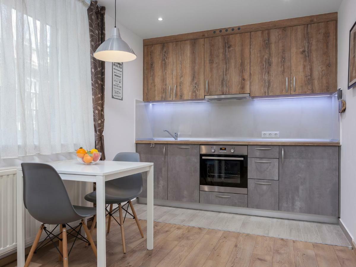 Appartamento Oliva 4 Stars Zagabria Esterno foto