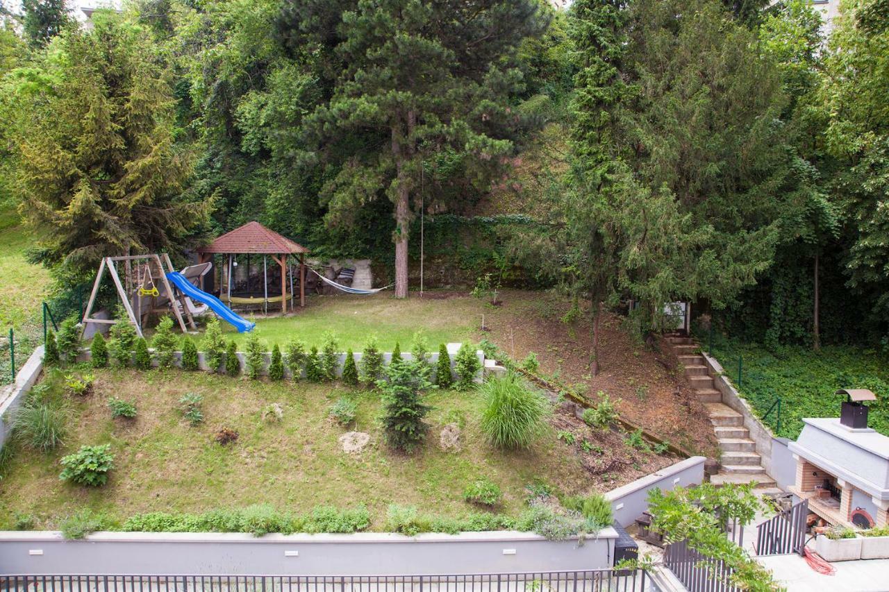 Appartamento Oliva 4 Stars Zagabria Esterno foto